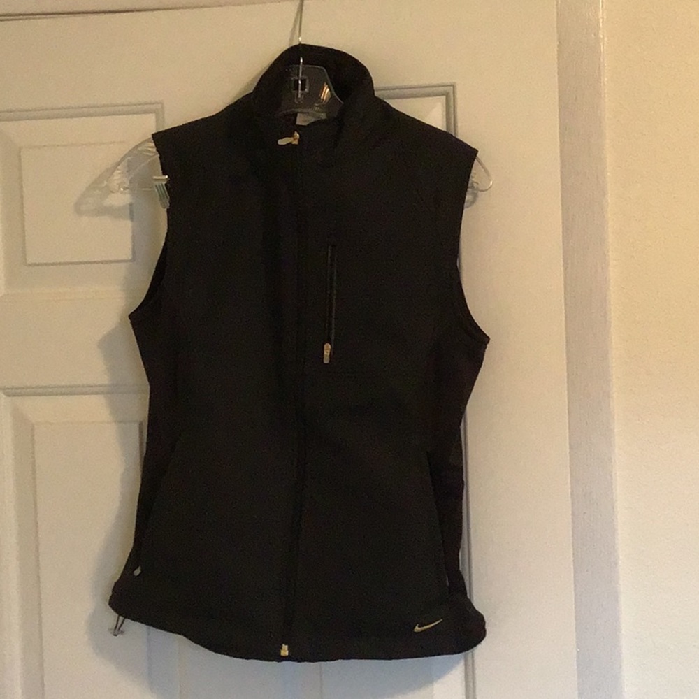 Nike running vest
